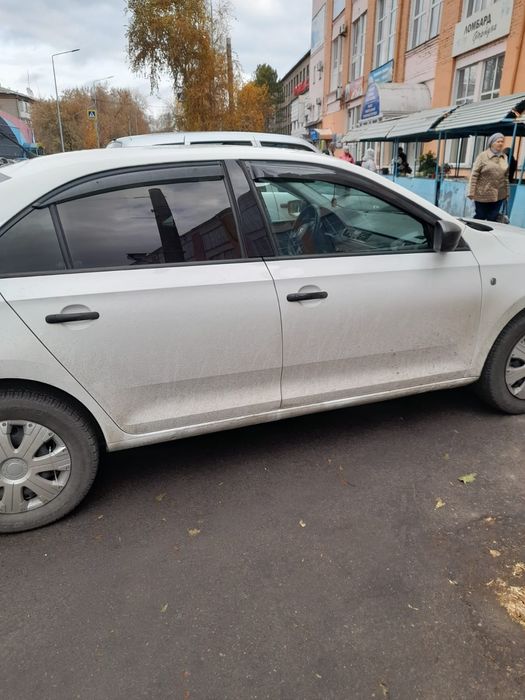 Продам Skoda Rapid