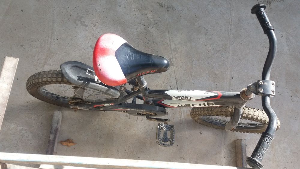 Velosiped.                   .