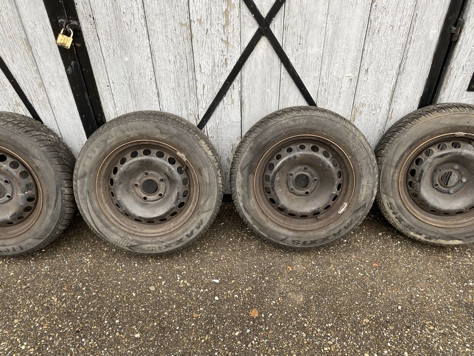 Anvelope iarna 195/65/15