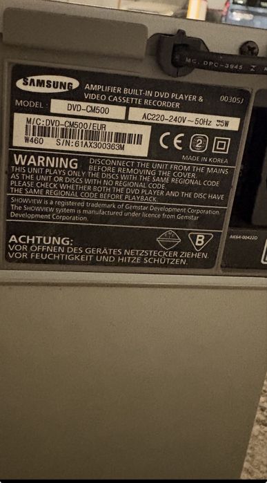 Samsung Домашно кино модел DVD-CM500
