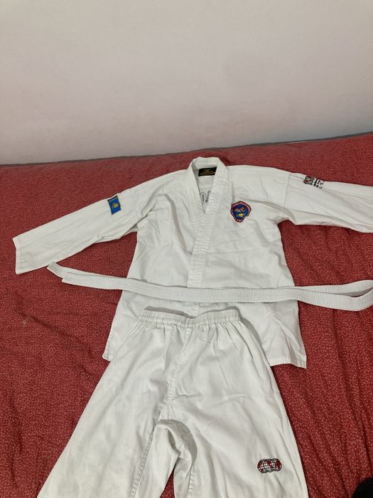 Кимоно для тхэквондо GTF