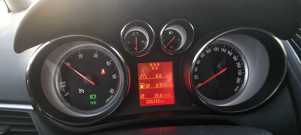 Opel Zafira Tourer 1.6CDTI ecoFLEX (136 к.с.)