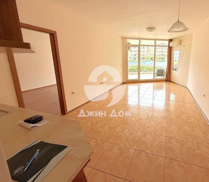 Продава се Двустаен апартамент в к.к. Слънчев бряг - 74 кв.м за 1082 €/кв.м - Снимка #2