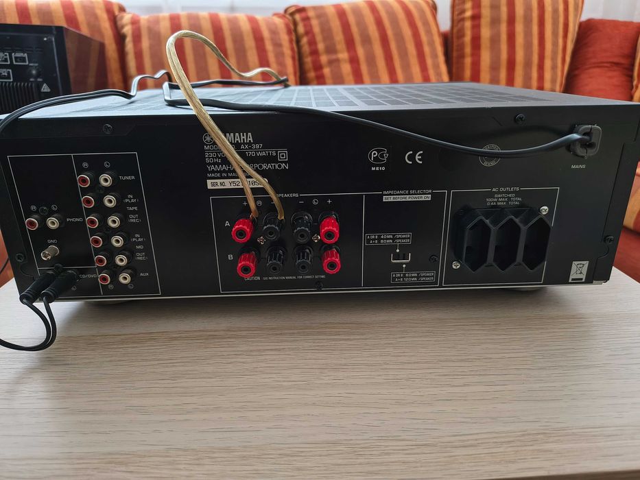 YAMAHA HiFi комплект усилвател субуфер колонии