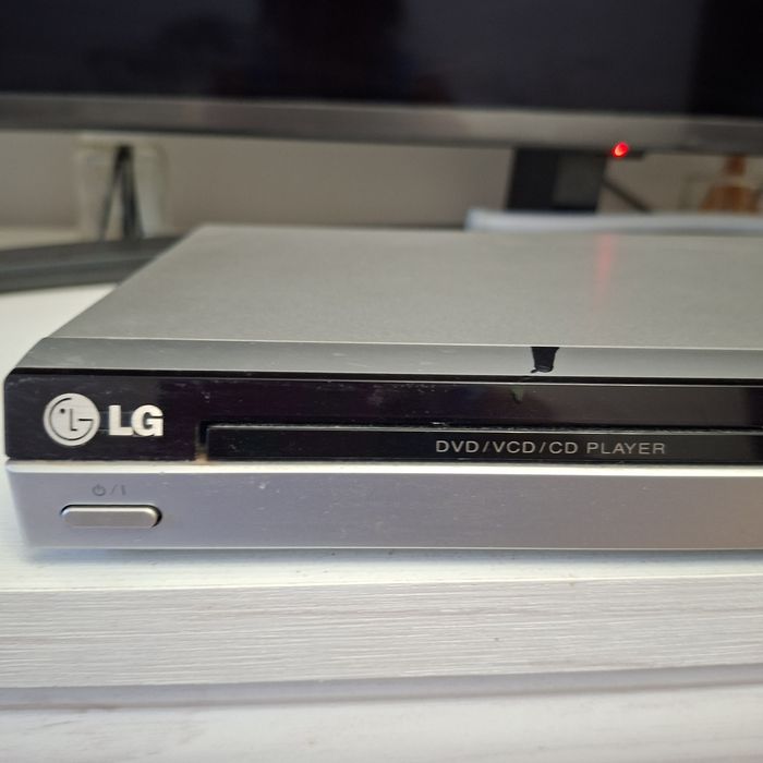 Dvd player, nou, in stare foarte buna