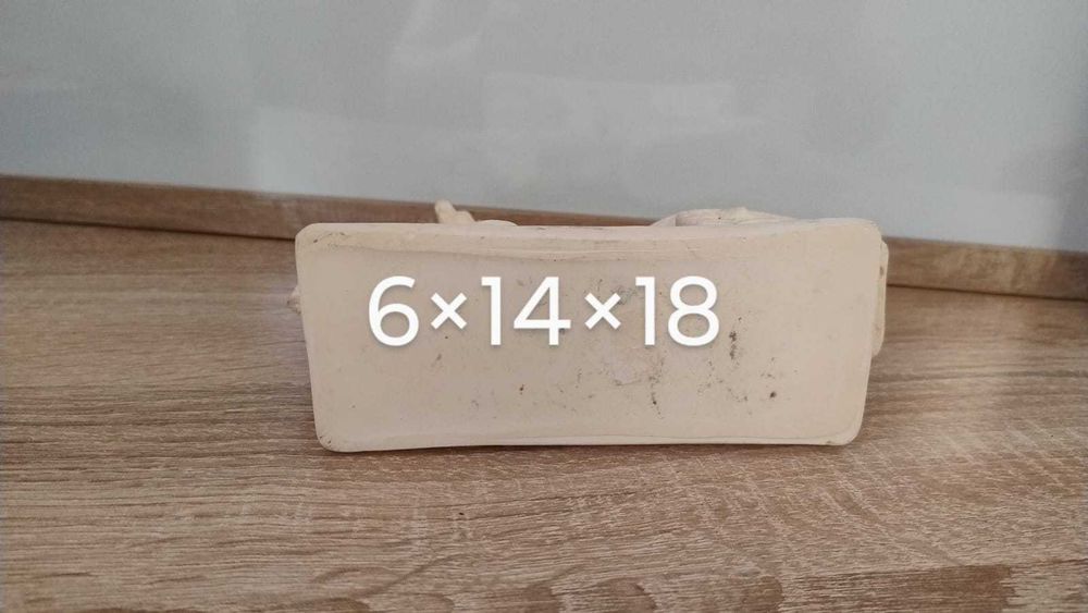 Car de luptă roman tras de cai