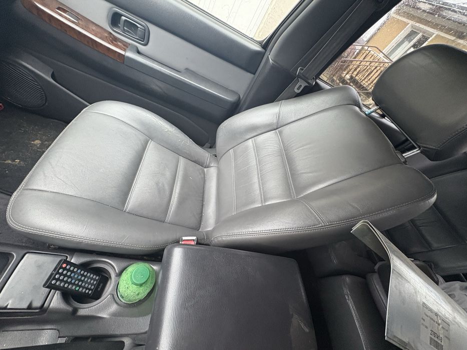 Nissan Pathfinder r50