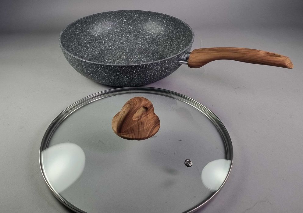 Уок тиган с капак 28см