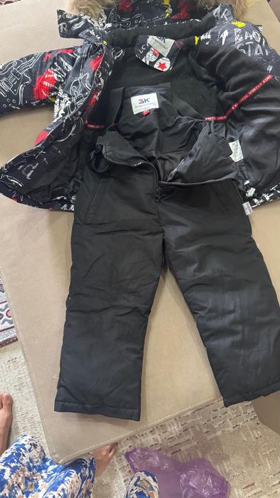 Детская куртка, комбинезон.Зима