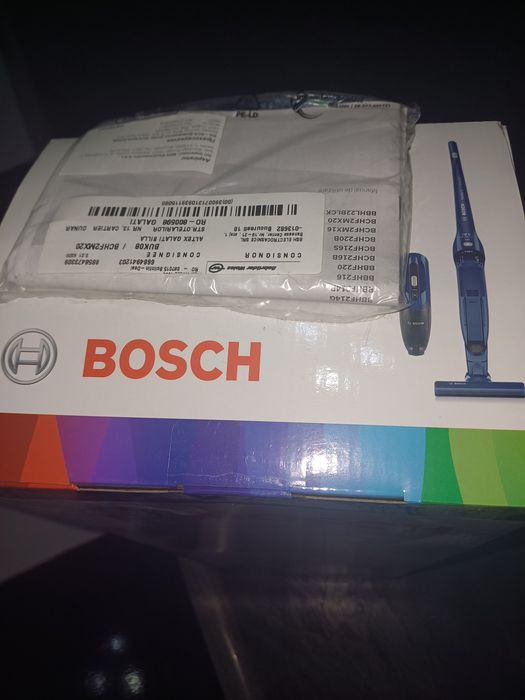 Aspirator vertical BOSCH Readyy'y 20Vmax,  0.4l, 2 în 1, 44 min