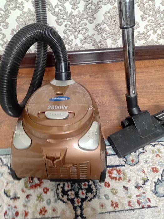 Пылесос рабочий в отличном, состояний