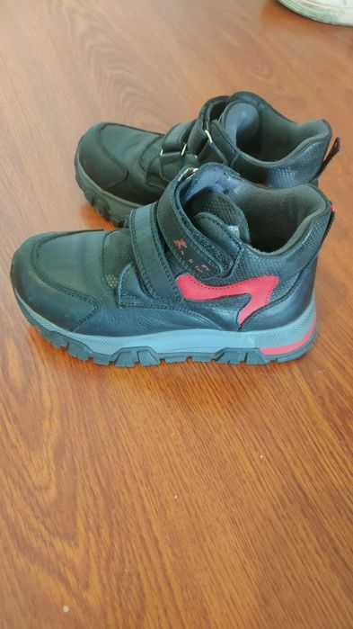 Ботинки демисезонные