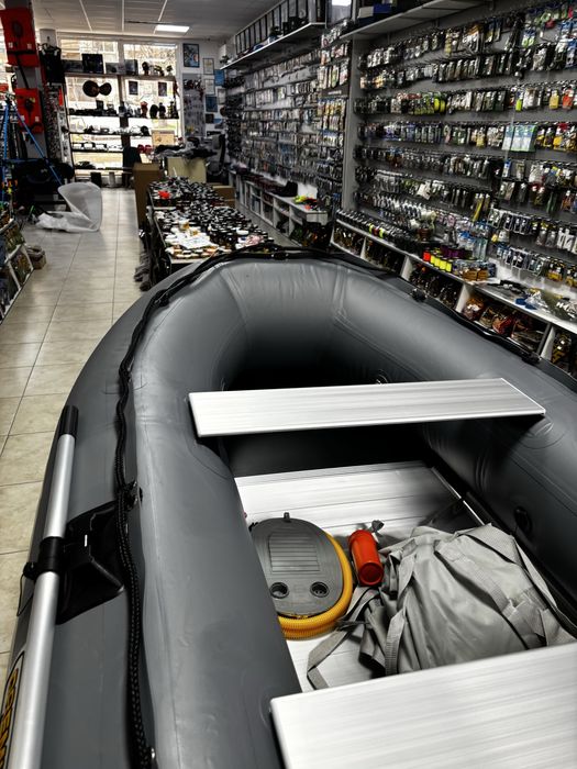 НОВА ЛОДКА  Premium Carp Boat Maxi 290