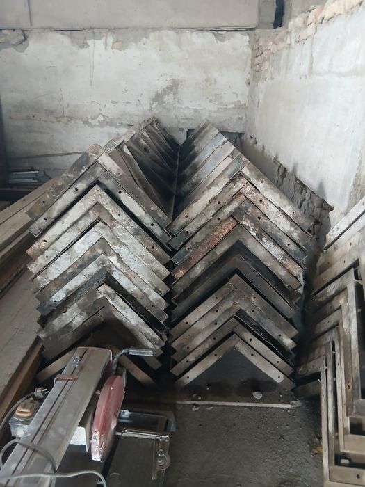 Калона сотилади 1 комп 3м 0.4