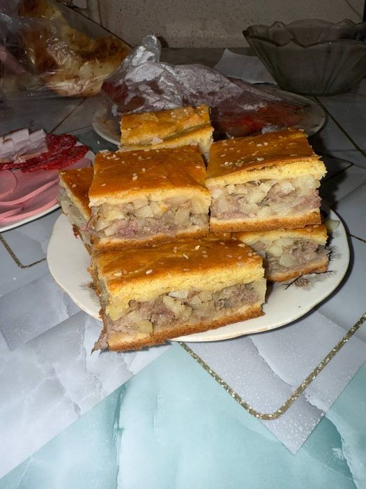 Домашние пироги мясные и куринные