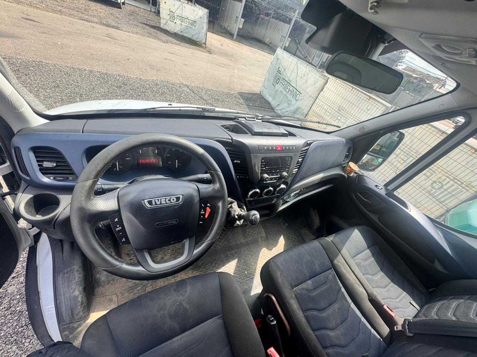 Iveco Daily Prelata