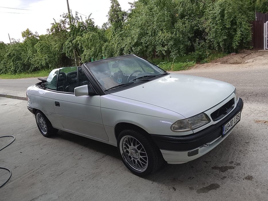 Opel astra f cabrio