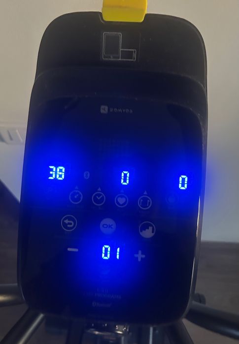 Vanzare bicicleta eliptica DOMYOS 520 autoalimentata