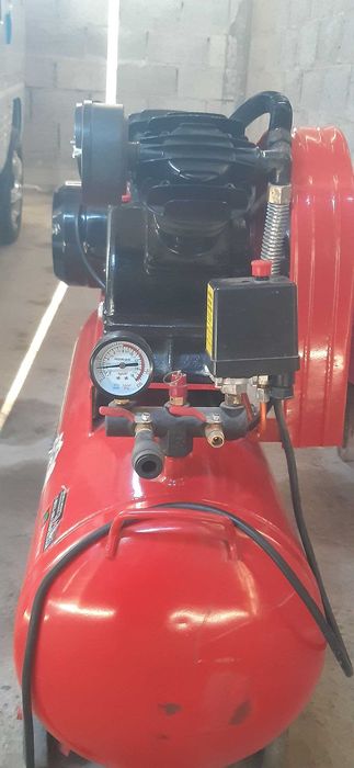 компрессор без шумни 75Л