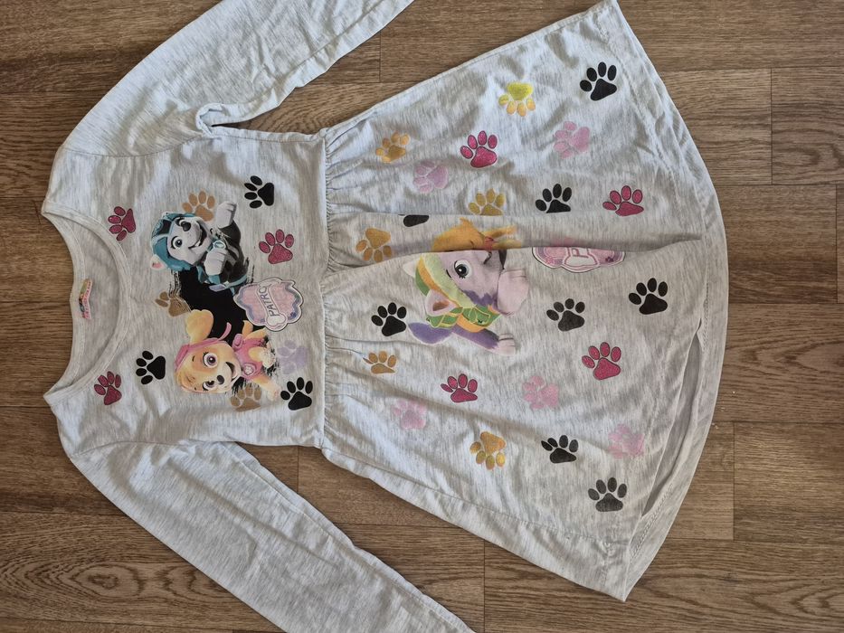 Продаю детское платье на девочку