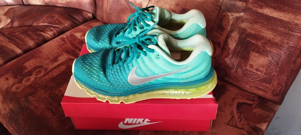 Маратонки Nike R-MAX  N:40.5