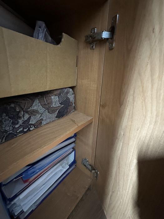 шкаф с полками б/у