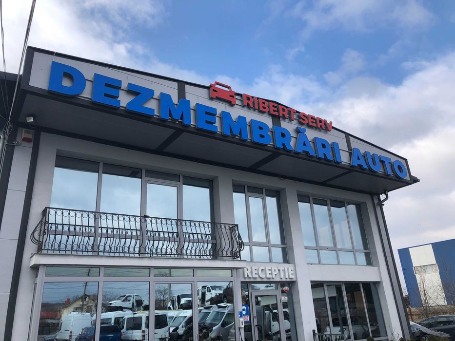 Casete luminoase litere volumetrice reclame luminoase