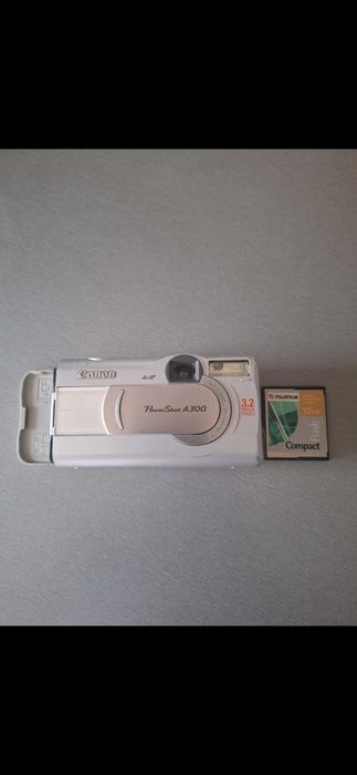 Aparat foto Canon A 300.