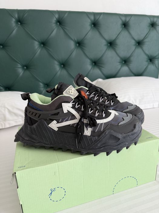 off white odsy black