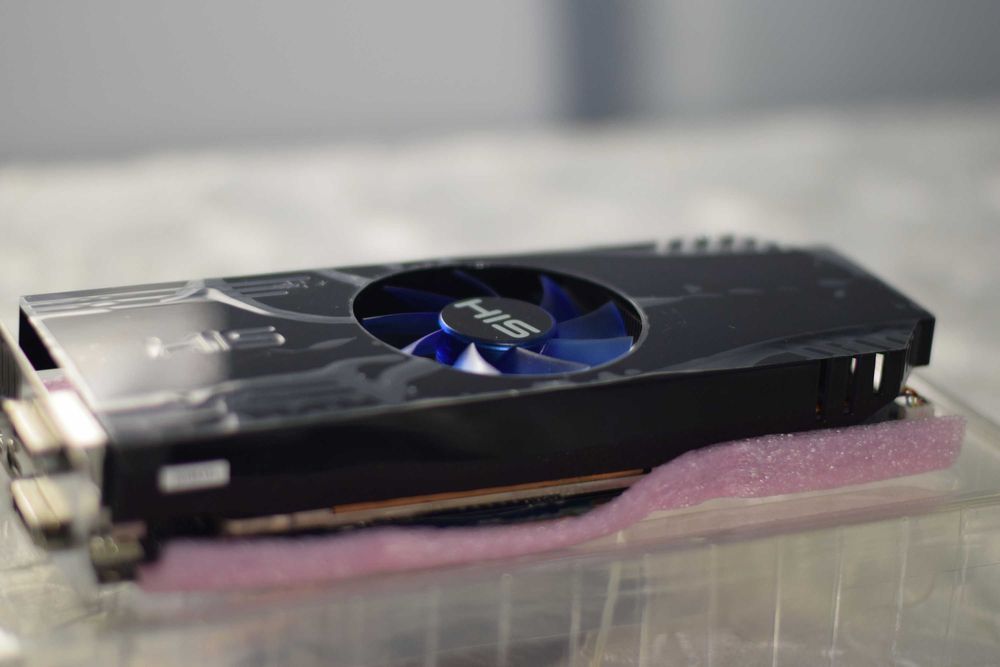 Видеокарта HD5870