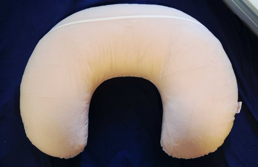 Възглавница за кърмене Jukki