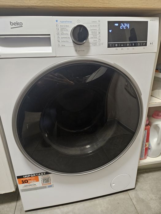 Пералня със сушилня Beko