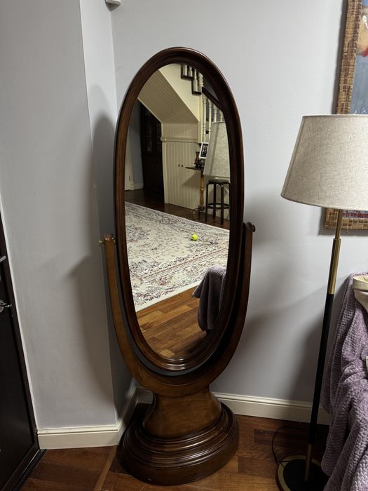 Зеркало раритет очень красивое