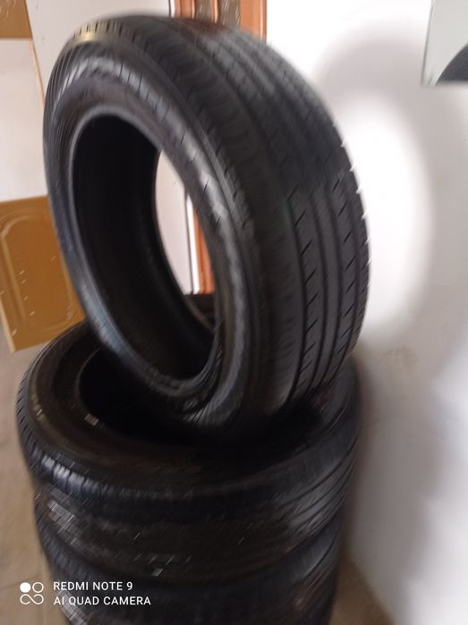 Продам шины всесезонные 235/60/18