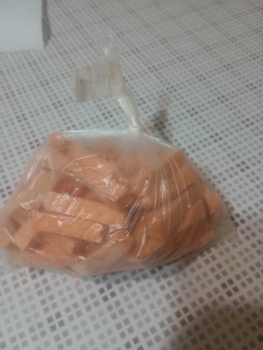 Cartofi dulci de vanzare