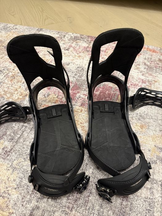 Legaturi snowboard Burton Cartel