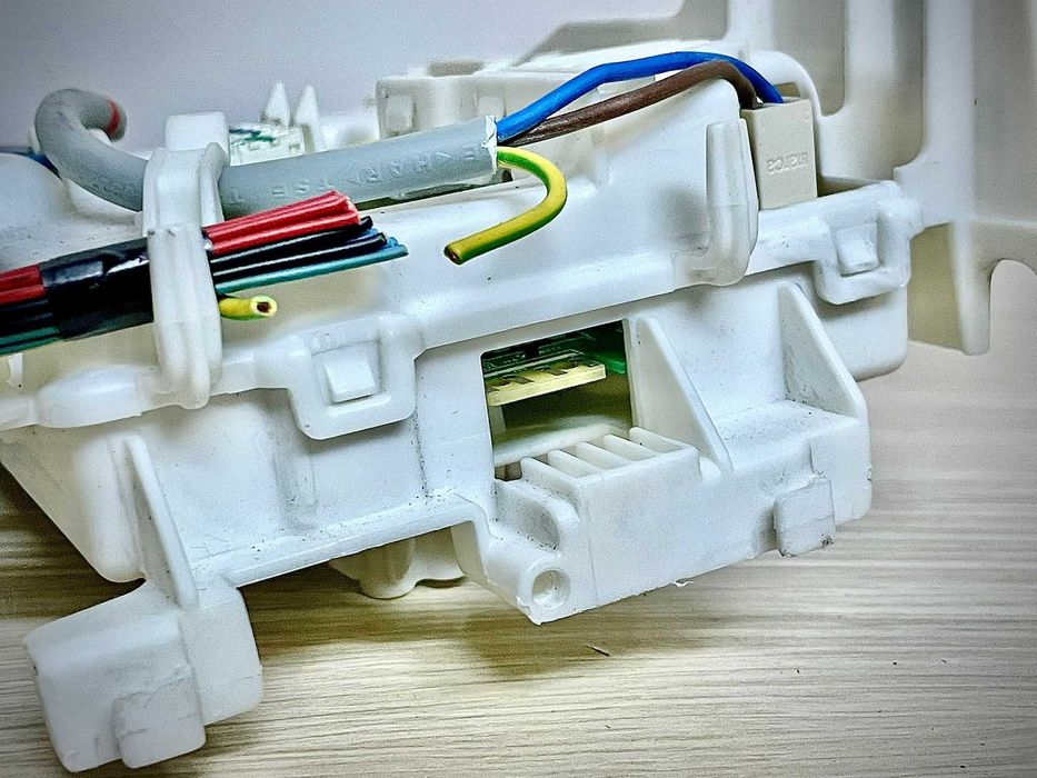 Placa electronica masina de spalat verticala Electrolux EWT41264TW/R20