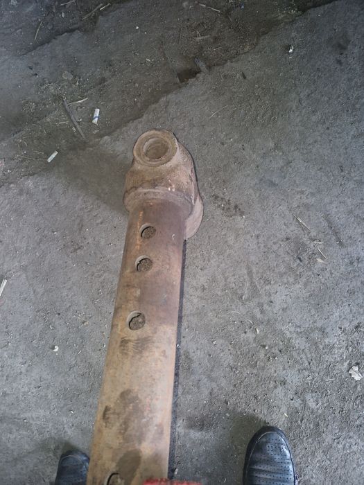 Кронштейн кулака (чулок) на ЮМЗ