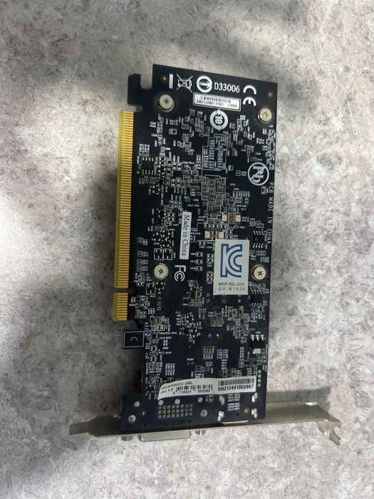 видео карта 1030 от Gigabayte 2гб