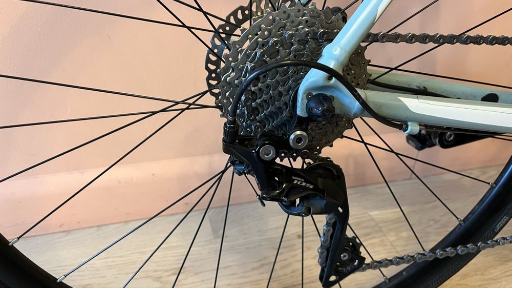 Giant Contend SL M шосеен велосипед