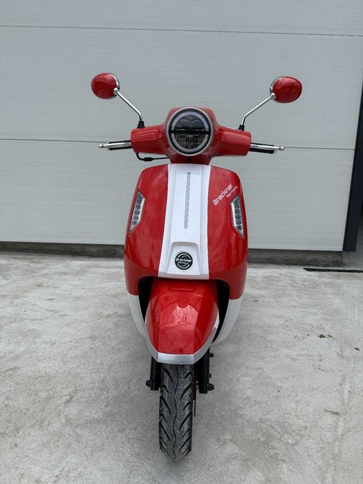 Scuter vintage pe benzina FREYA BRECKNER 49cc