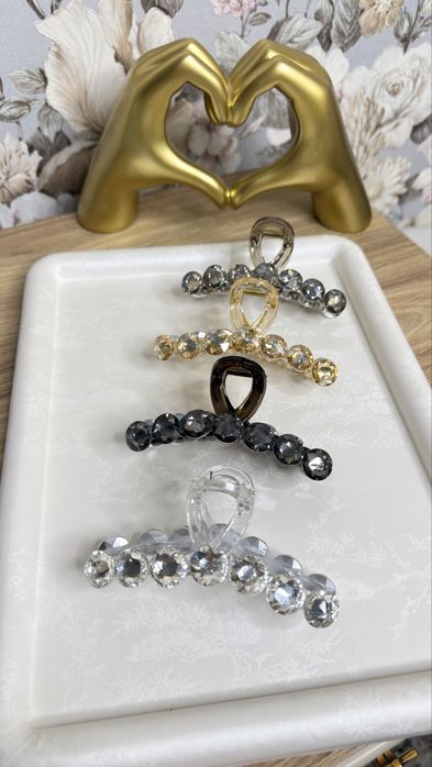 Aksessuar qizlar ayollar uchun