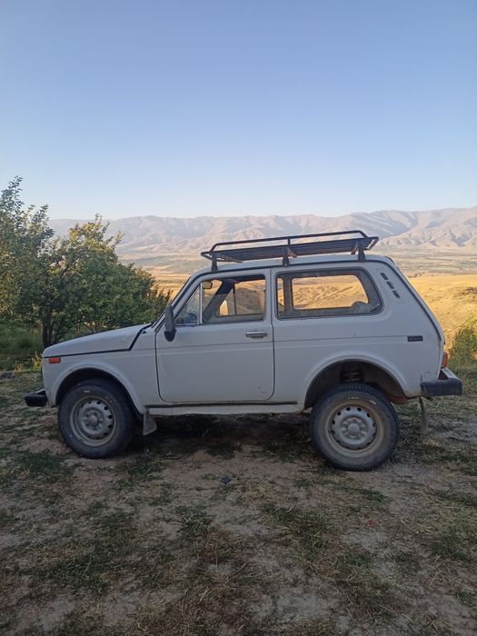 Niva 2121, kuzov turi yoʻl tanlamas, uzatmalar qutisi mexanika [kfldks