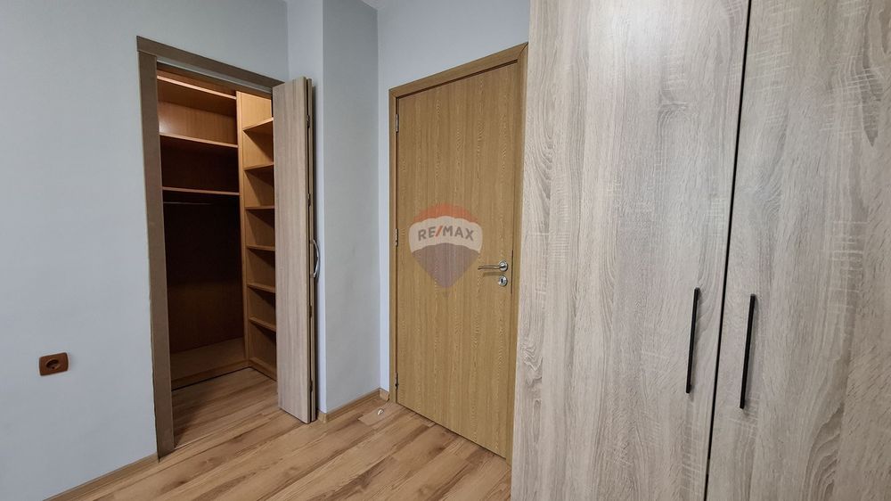 Дава се под наем Двустаен апартамент в Варна, Аспарухово - 75 кв.м за 513.57 € - Снимка #10