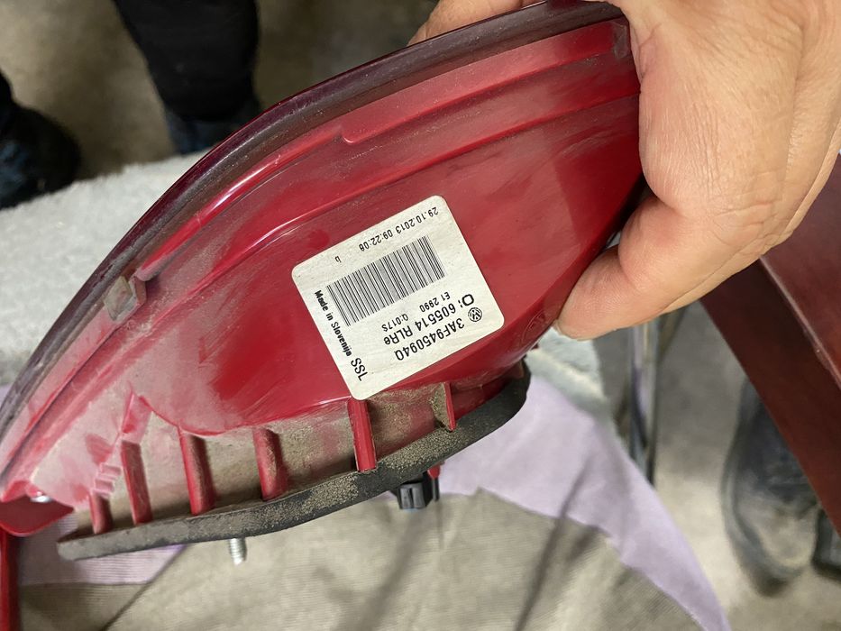 стопове  Пасат b7 комби 2012г