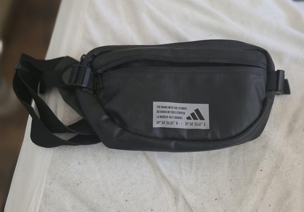 Мъжка чанта Adidas