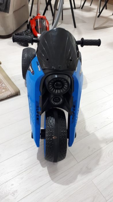Детский электромотоцикл