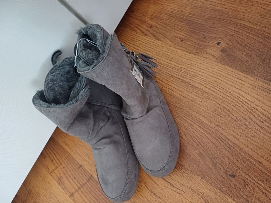 Валурени зимни боти