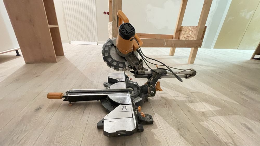 Углорез, УГЛОРЕЗ