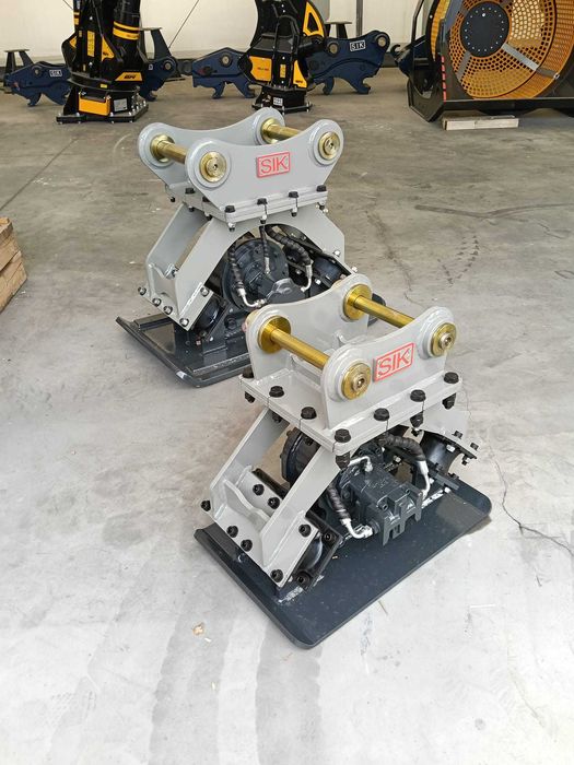 Compactor hidraulic pentru buldoexcavator JCB 4CX